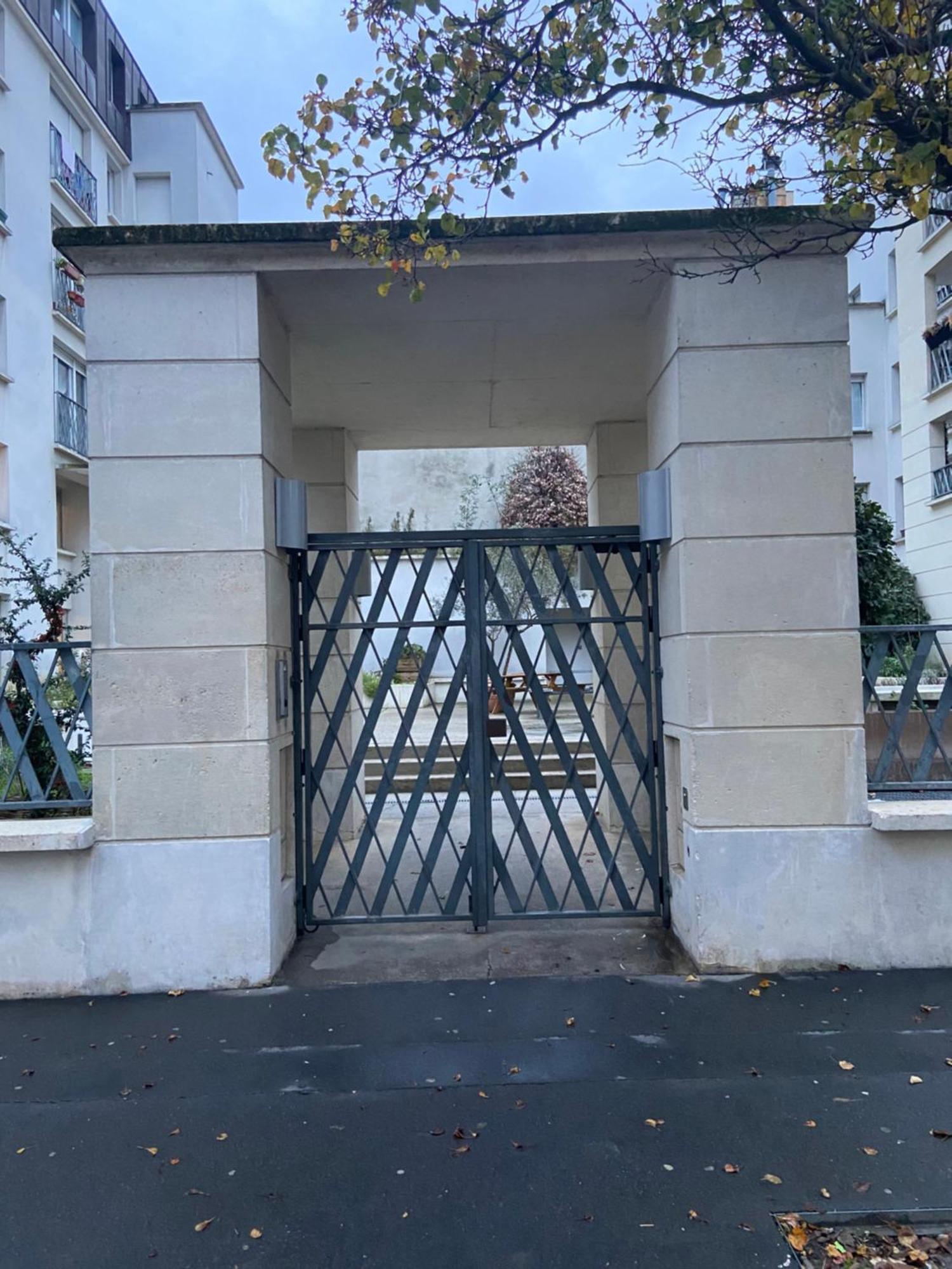 Cosy Appart Proche Paris Saint-Denis-en-Margeride Exterior foto